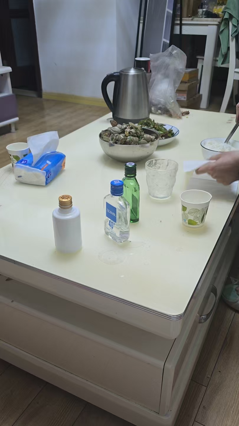 股神慧玲，赌神刘璇，酒鬼一冰