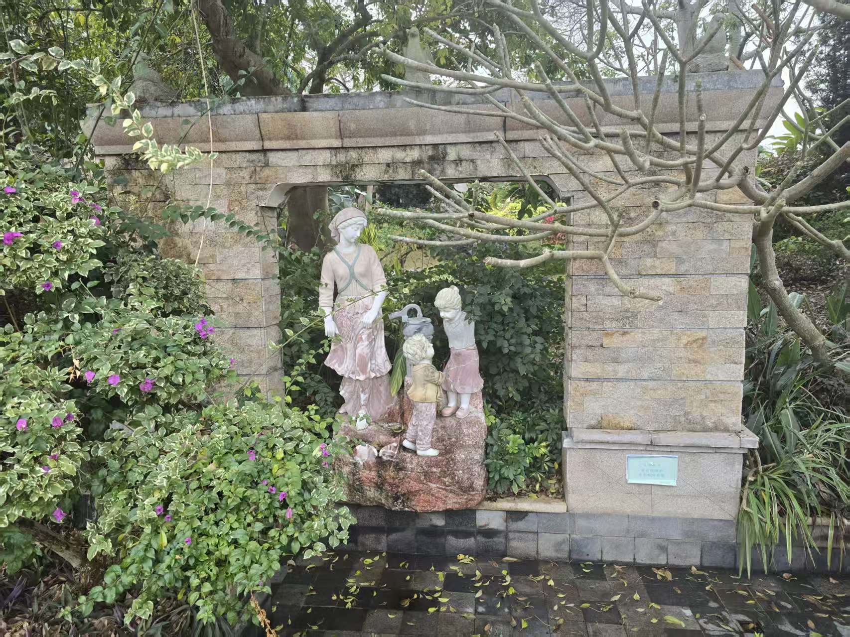 小区好大