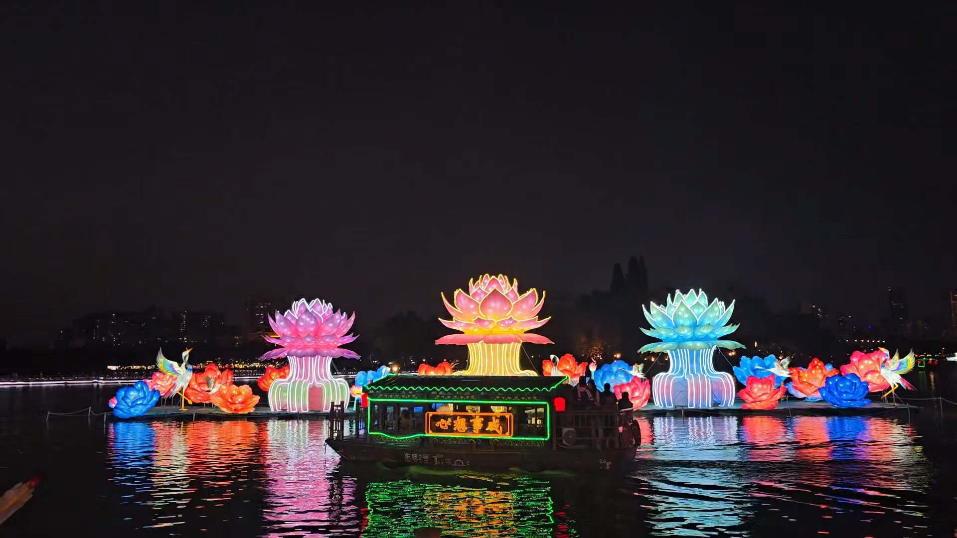 西湖夜景